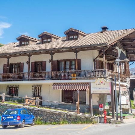 Villa La Rugiada Myholiday Livigno Kültér fotó